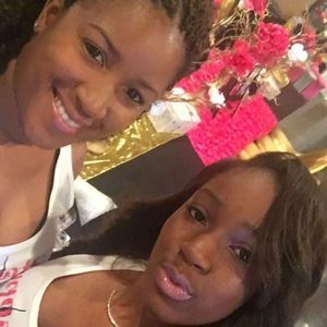 Meet your Posher, Dernisha